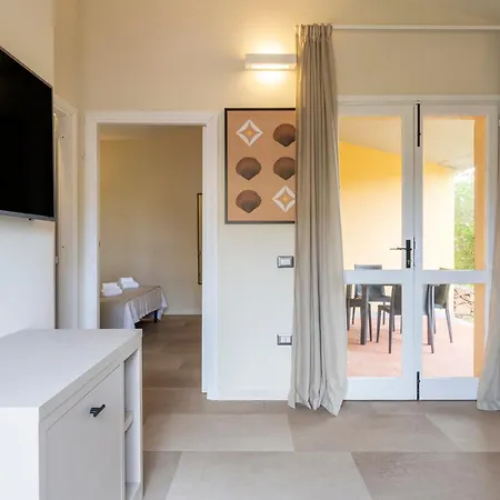 Apartment Baia Delle Mimose *