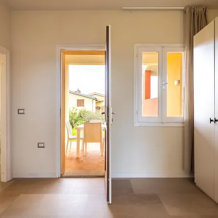 Apartment Baia Delle Mimose *