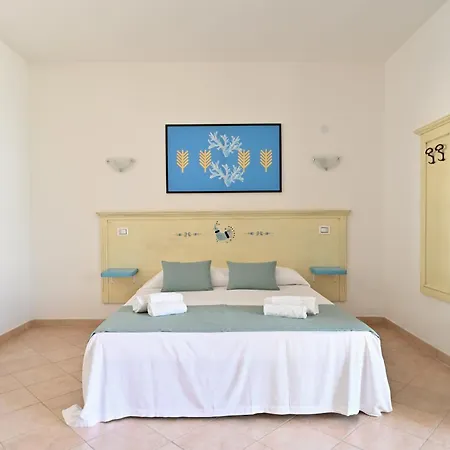 Baia Delle Mimose Apartamento Valledoria (Sardinia)