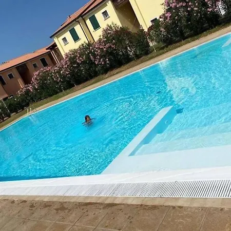 Baia Delle Mimose Apartment