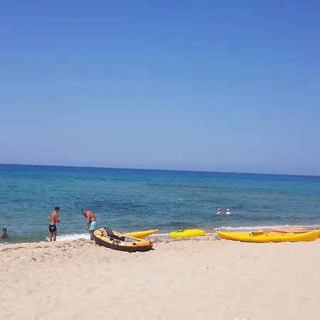 Baia Delle Mimose ヴァッレドーリア