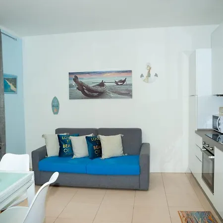 Baia Delle Mimose Apartment